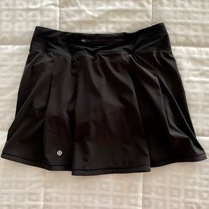 Lululemon *never worn Pace Rival Mid-Rise Skirt *Extra Long